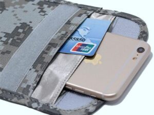 Oxford RFID Blocking Travel Pouch